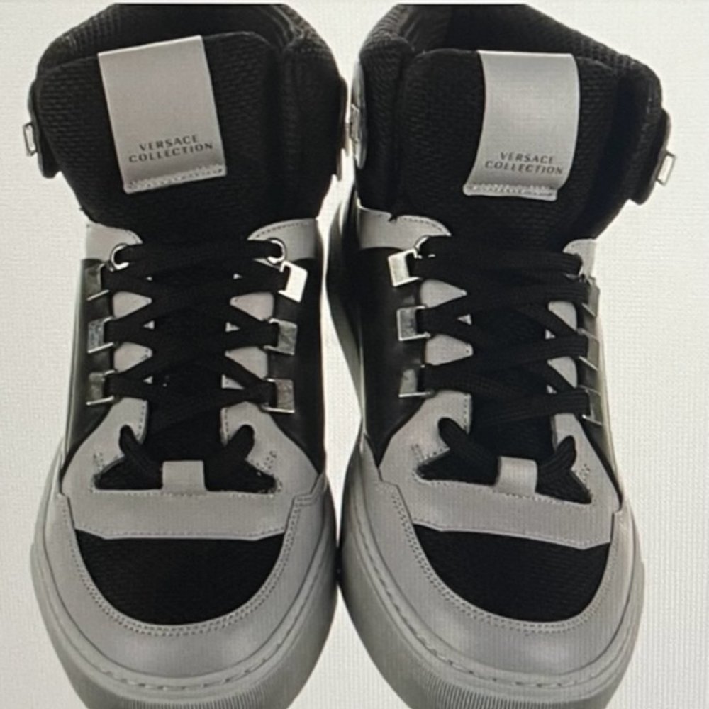 VERSACE  Collection Leather Sneakers - Unisex 39 - Women's 8.5  Men's 7